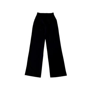 Pretty Little Things Black High Rise Wide Leg Pant in US 4